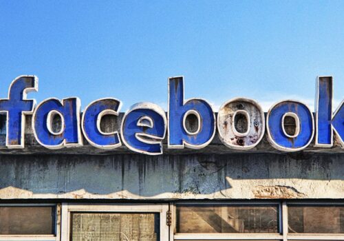 Facebook : les données de 500 millions d’utilisateurs piratées !